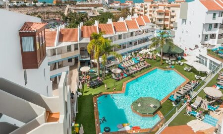 Playa Olid Suites & Apartments